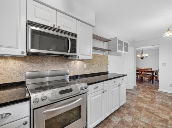 7 Briarcliff Drive S 13, Ossining NY 10562