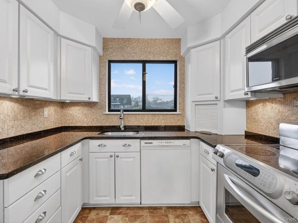 7 Briarcliff Drive S 13, Ossining NY 10562