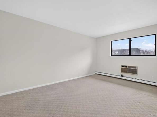 7 Briarcliff Drive S 13, Ossining NY 10562