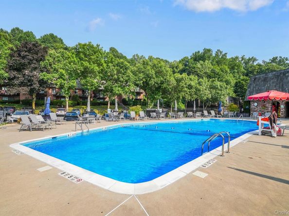 7 Briarcliff Drive S 13, Ossining NY 10562