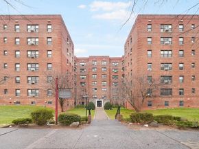 485 E Lincoln Avenue 201, Mount Vernon NY 10552