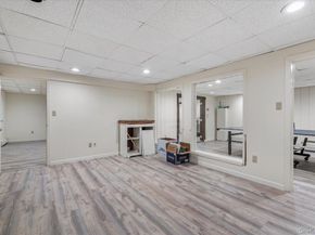 10 Faulkner Lane, Dix Hills NY 11746