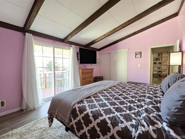 373 Magnolia Drive, Selden NY 11784