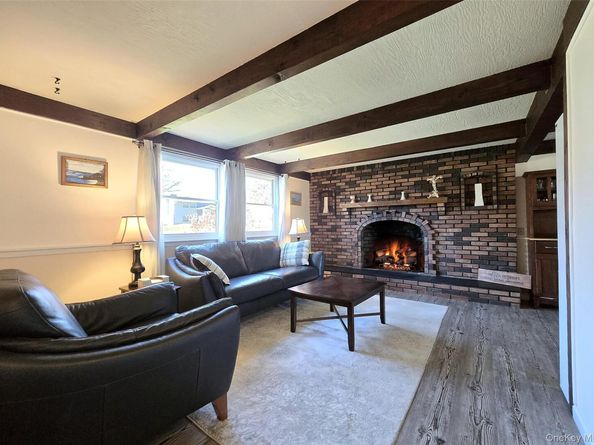 373 Magnolia Drive, Selden NY 11784