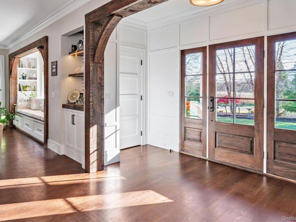 17 Maple Avenue, East Moriches NY 11940