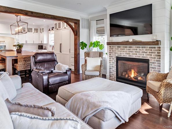 17 Maple Avenue, East Moriches NY 11940