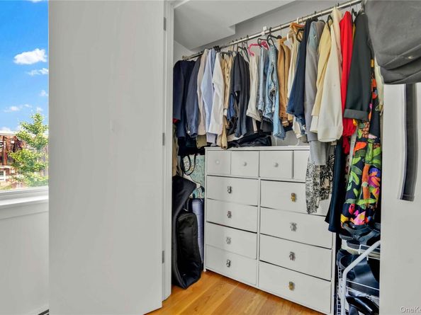 3080 47th Street 3A, Astoria NY 11103