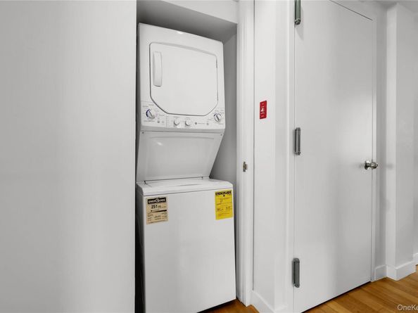 3080 47th Street 3A, Astoria NY 11103