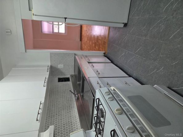 7 N Fordham Hill Oval 12G, Bronx NY 10468