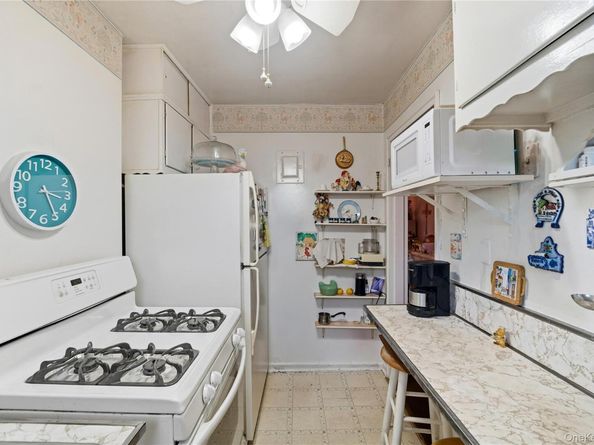 220-47 73rd Avenue Upper, Bayside NY 11364