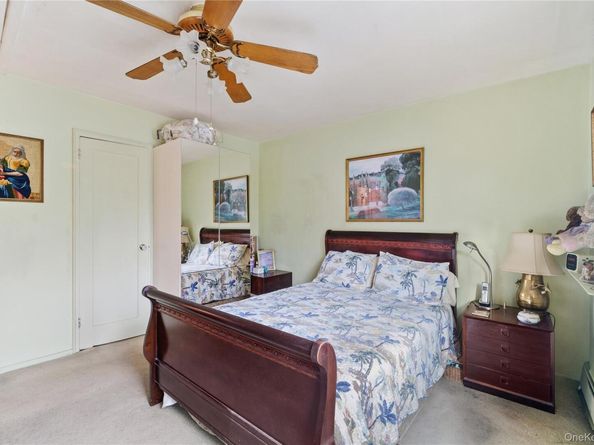 220-47 73rd Avenue Upper, Bayside NY 11364