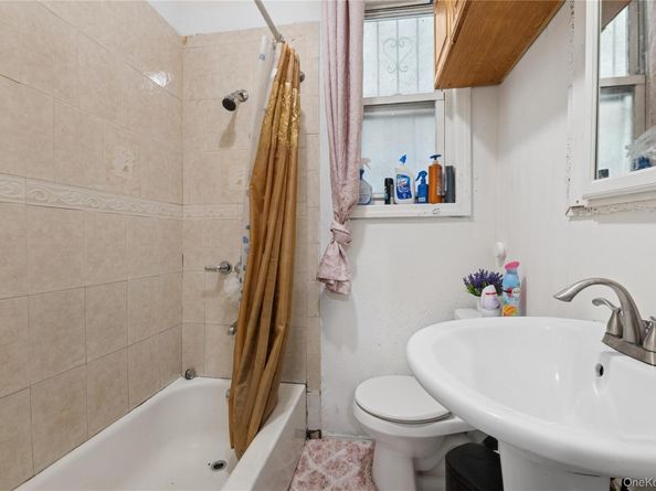 138-29 91st Avenue, Jamaica NY 11435