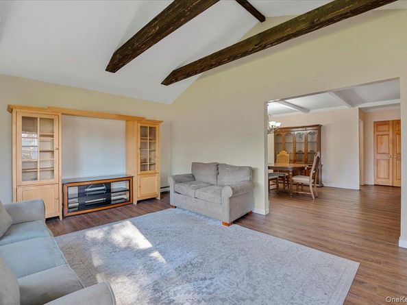 126 Swan Lane, Levittown NY 11756