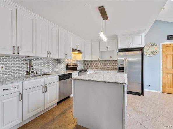 126 Swan Lane, Levittown NY 11756