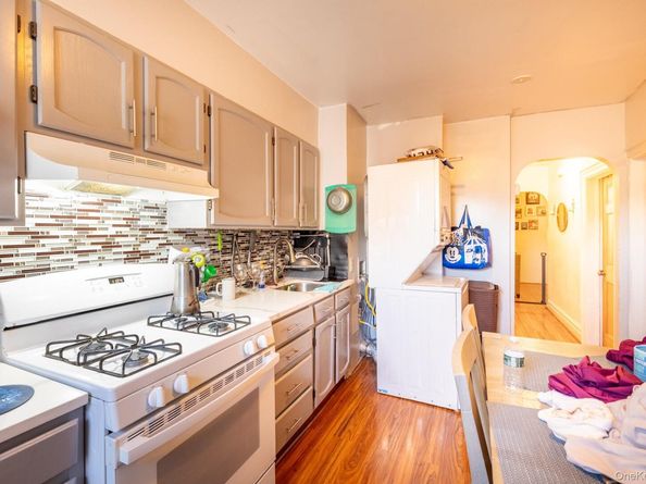 679 Van Nest Avenue, Bronx NY 10462