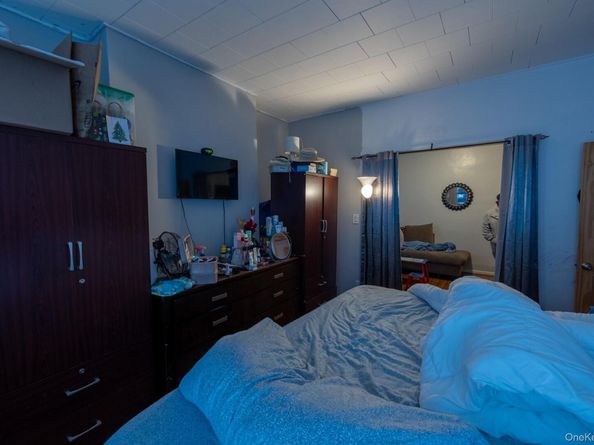 679 Van Nest Avenue, Bronx NY 10462