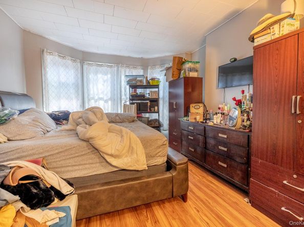 679 Van Nest Avenue, Bronx NY 10462