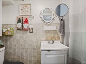 48 Gotham Avenue, Brooklyn NY 11229