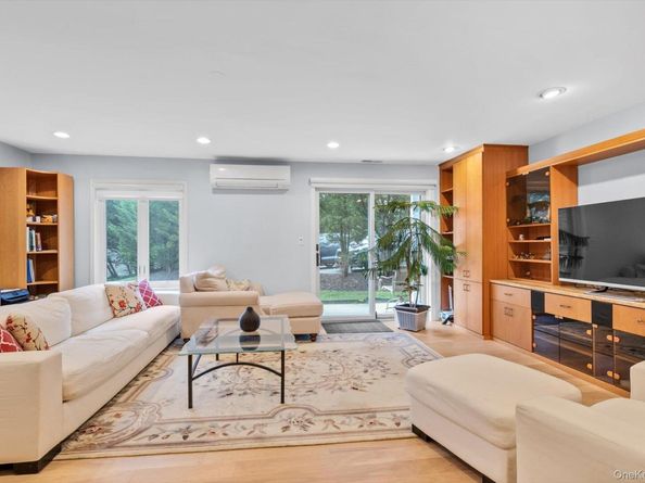 242-25A Oak Park Drive, Douglaston NY 11362