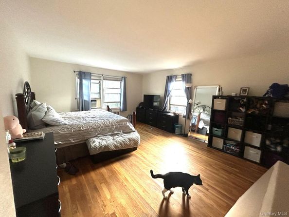 79 N Broadway J, White Plains NY 10603