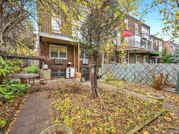 210-18 23rd Avenue, Bayside NY 11360