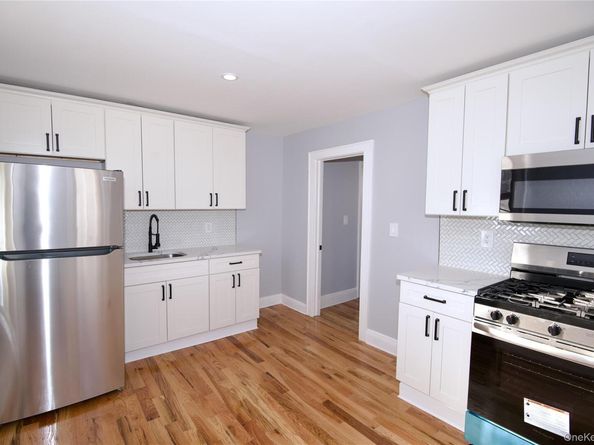 60 Gotham Avenue, Elmont NY 11003