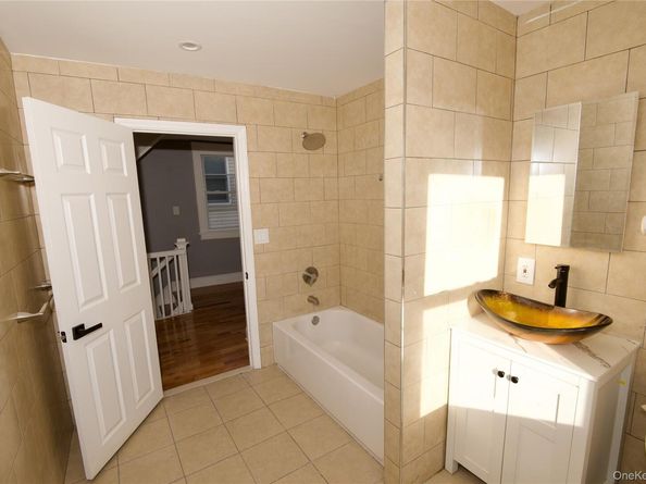 60 Gotham Avenue, Elmont NY 11003