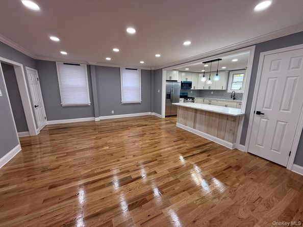 60 Gotham Avenue, Elmont NY 11003