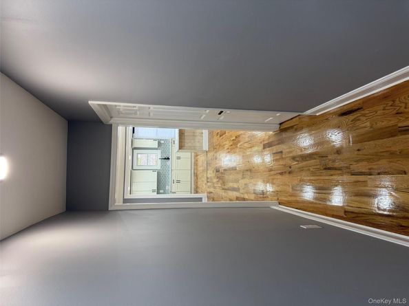 60 Gotham Avenue, Elmont NY 11003