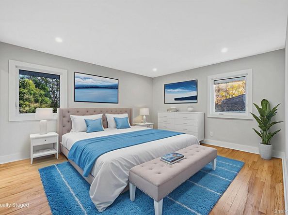 64 Hedgerow Lane, Jericho NY 11753