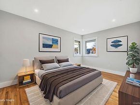 64 Hedgerow Lane, Jericho NY 11753