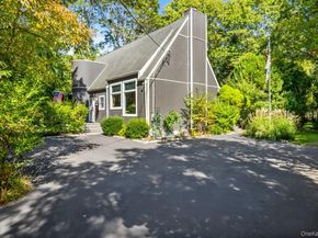 107 Spinney Road, East Quogue NY 11942