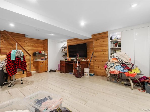 61-06 60th Drive, Maspeth NY 11378