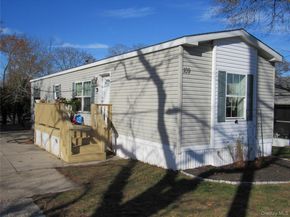 1964-109 River Road, Calverton NY 11933