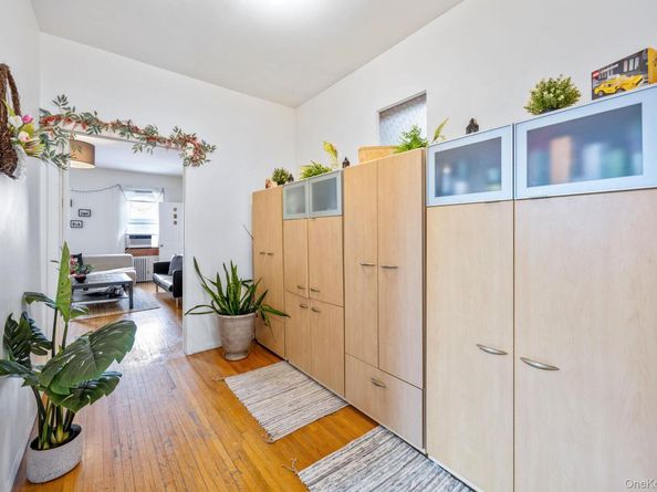 188 N 8th St Street, Brooklyn NY 11211