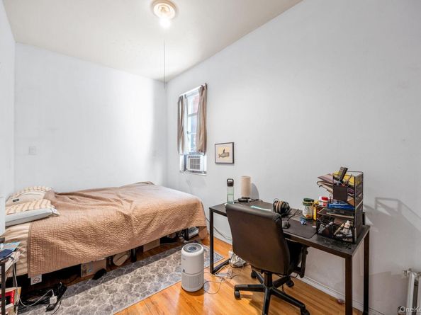 188 N 8th St Street, Brooklyn NY 11211