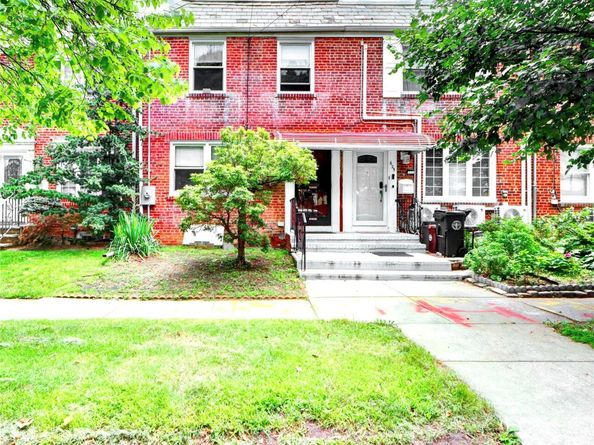 623 159th Street, Whitestone NY 11357