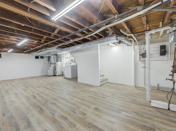 623 159th Street, Whitestone NY 11357