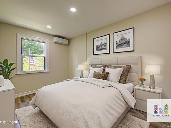 623 159th Street, Whitestone NY 11357