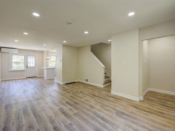 623 159th Street, Whitestone NY 11357