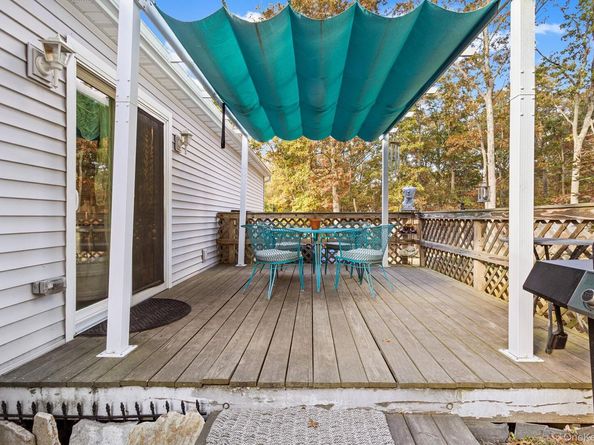 55 Newcomb Trail, Ridge NY 11961