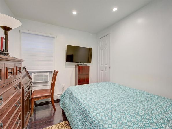 89-06 175th Street, Jamaica NY 11432