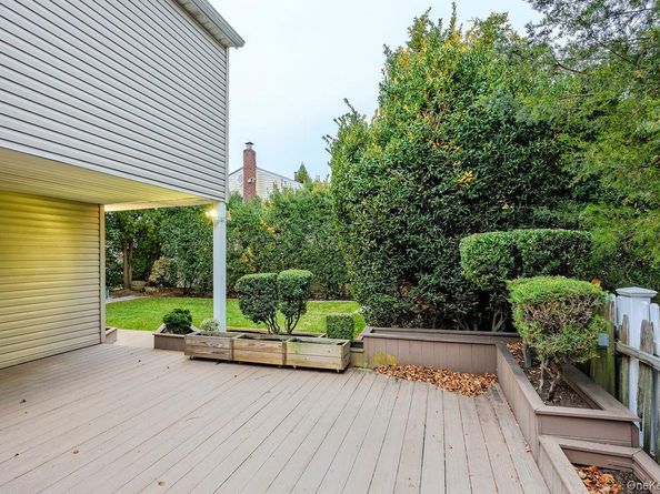 2545 Horace Court, Bellmore NY 11710