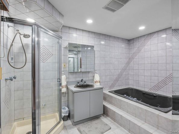 2545 Horace Court, Bellmore NY 11710