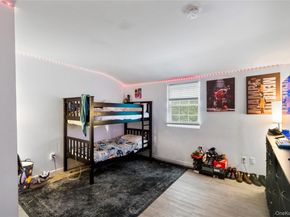 231 Hill Rise, Calverton NY 11933