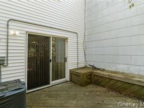 231 Hill Rise, Calverton NY 11933