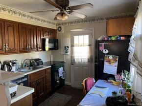 94 Sugar Maple Road, Levittown NY 11756