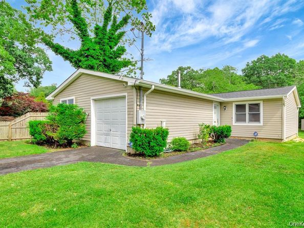 137 Riverside Avenue, Mastic Beach NY 11951