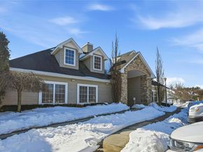 54 Morley Circle, Melville NY 11747