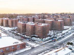 204-15 Foothill Avenue B44, Hollis NY 11423